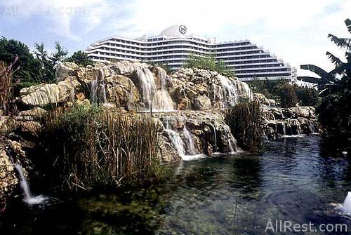 Sheraton Voyager 3